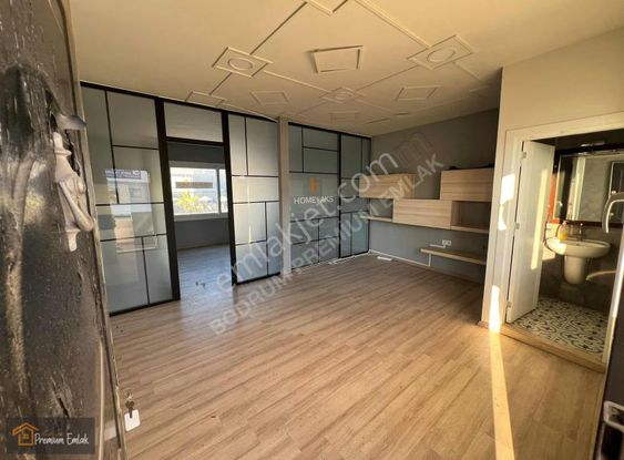 Bodrum Jan.kavşağı Ana Yol Üzerı Tabela Değerı Yüksek Ofis&büro
