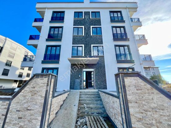 Gümüşden Altınkumda Yerden Isıtmalı Ultra Lüks Tasarım 2+1 Daire