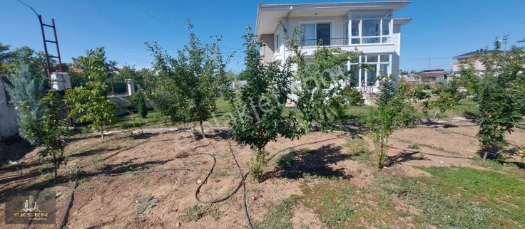 Gölbaşı Hacıhasan Mh. 2+1 Eşyalı Bahçeli Kiralık Villa