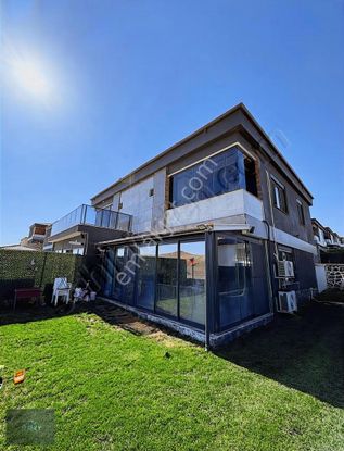 Roxy Group Tan Köşe Başı,harika Manzaralı Satılık 3,5+1 Villa