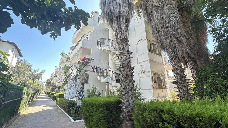 Belek Merkezi Konumda Havuzlu 2+1 Eşyalı Daire