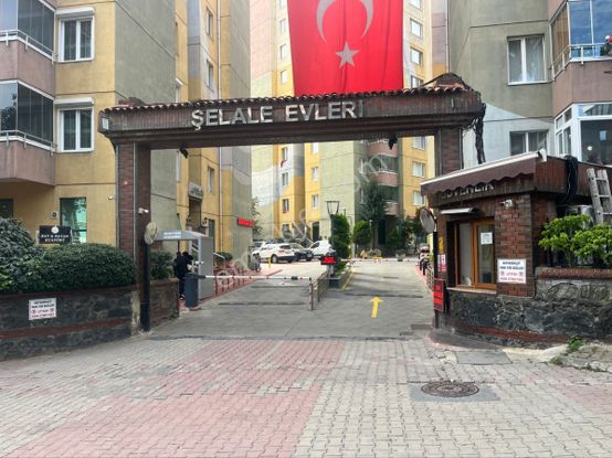 Kağıthane Şelale Evlerinde Satılık 4+2 Dubleks Daire