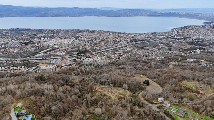 Tarcanlardan Sapanca Nailiye'de 9 Dönüm Satılık Bahçe