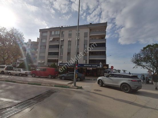 Elfiden Mudanya Burgaz Da Satılık Manzaralı 4+1 Dubleks Daire