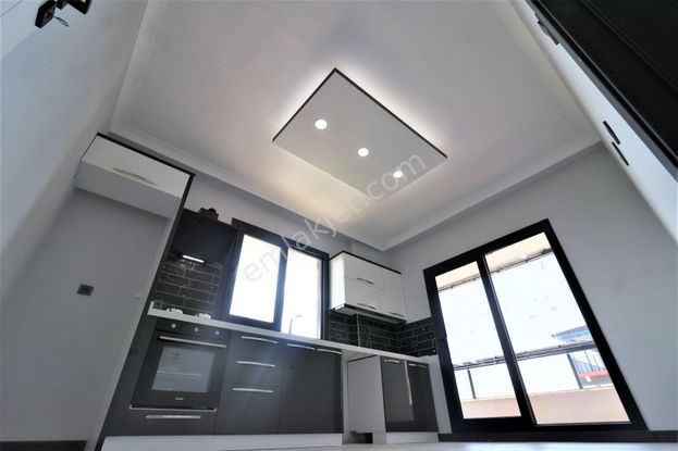 👉akçay'da Şahane Lokasyonda Denize Çok Yakın Geniş Teraslı Asansörlü Sıfır 3+1 Satılık Dubleksler👈