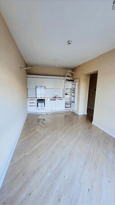 E5,metro,hastane, Adliye Yakını,mesa Kartall Da Boş Fırsat 1+1