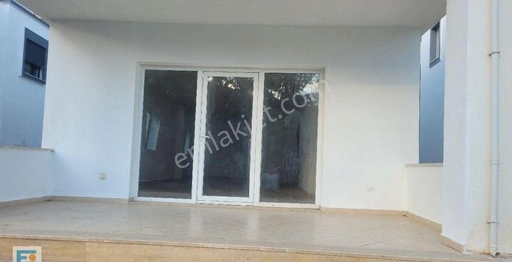 Peksimet De Kiralık İşyeri.