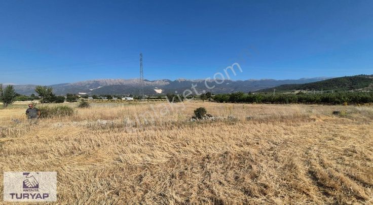 Antalya Elmalı Ahatlı'da Satılık 8200 M2 Yatırımlık Tarla