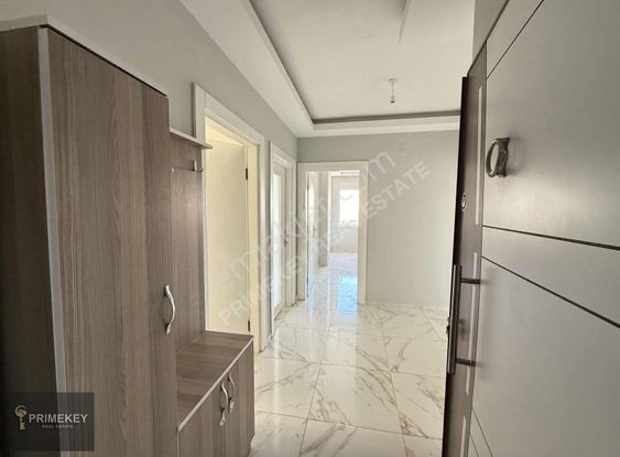 Kızıltoprak Mah Meydan Tıp Arkası 2+1 2.kat Satılık Daire.