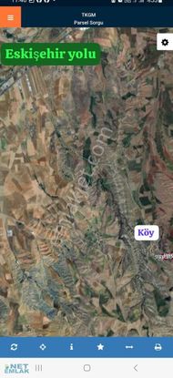 Net Emlaktan Kadastro Yoluna Cephe Köye Yakın Tarla