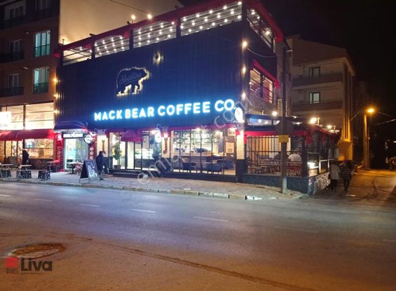 Üniversite Karşısında Yüksek Kira Getiri Potansiyeli Ticarethane