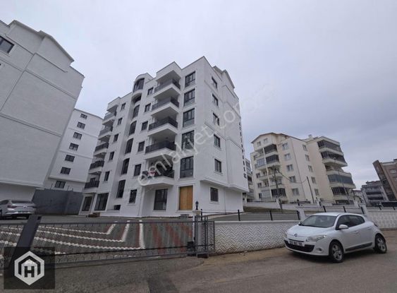 Güzelyalı Eğitim Mh Kiralık 240mt2 4+1 Sıfır Dubleks