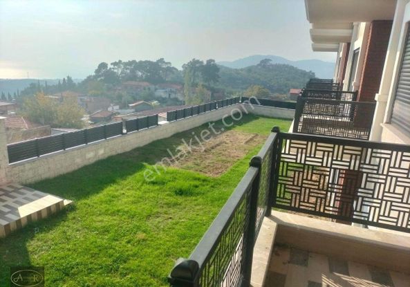 Balıkesir Edremit Narlı Satılık Lüks Havuzlu Dubleks Daire