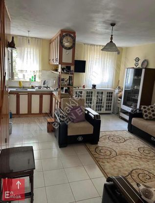 Hoca Hamza Mahallesi Eğritaş Mevkii Nadir 3 Katlı Villa!