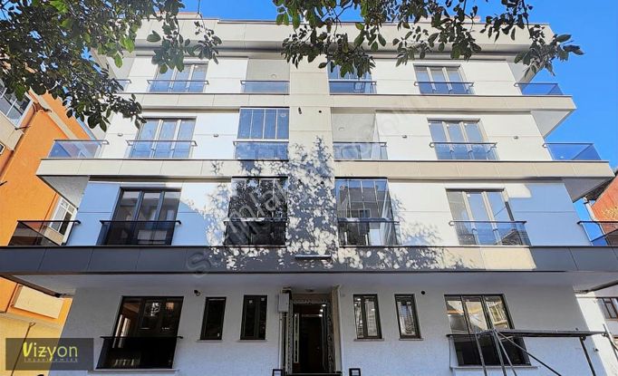 Çekmeköyde Satılık Sıfır Yüksek Giriş 2+1 Daire