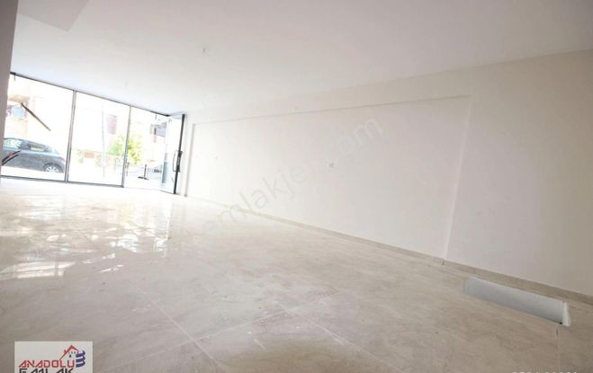 Anadoludan Bahçelevler De 3. Caddeye Yakın 35+25m2 Dükkan