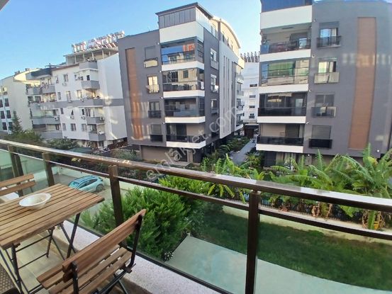 Zerdalılıkgeniş 2+1 Doğalgazlı Ebeveyn Banyolu"