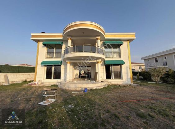 Dicle Nehri Manzaralı Ultra Lüks Geniş Bahçeli Satılık 5+1