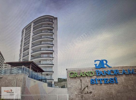 Adana Yumatalıkta Full Eşyalı Deniz Manzaralı Site İçerisinde2+1