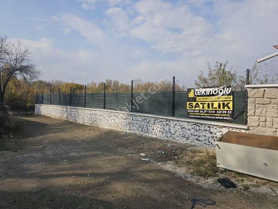 Meram Karadiğin' Hazır Kurulu 1.300 M² Köy İçi Hobi Bahçesi