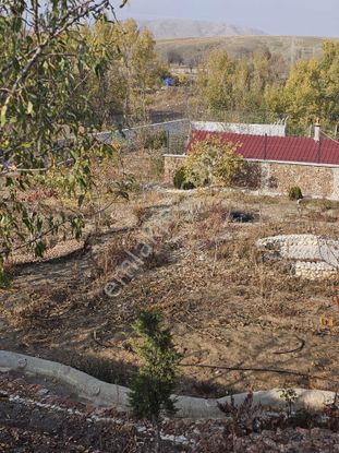 Meram Karadiğin' Hazır Kurulu 1.300 M² Köy İçi Hobi Bahçesi