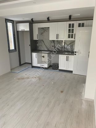 Edremit Zeytinli’de Denize Yakın 2+1 Açık Mutfak 100 M² Yerden Isıtmalı Satılık Daire