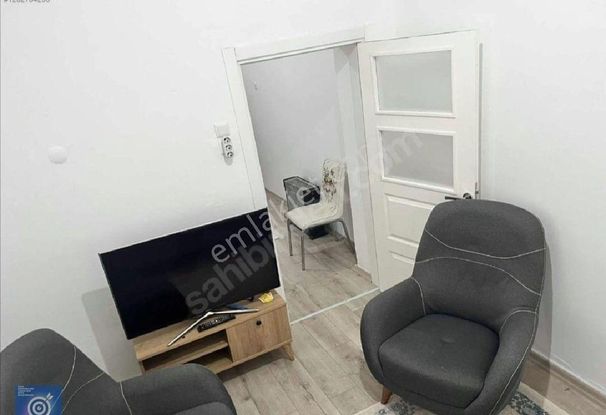 Sezgin Aslan'dan Hançerli Mah. Eşyalı 1+1 Kiralık Daire