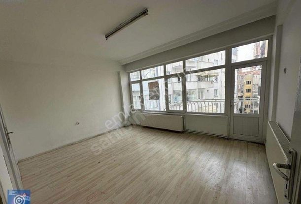 Sezgin Aslan'dan Hürriyet Mah. Arakat 2+1 Kiralık Daire