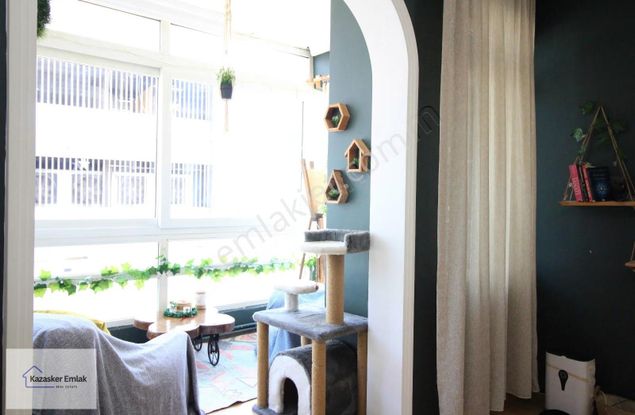 Kadıköyde Harika Konumda 3+1 - Kazasker Emlak