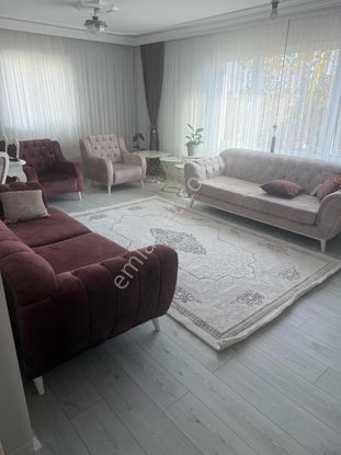 Kocaeli İzmit'te Satılık Müstakil Ev Ve 808m2 Arsa