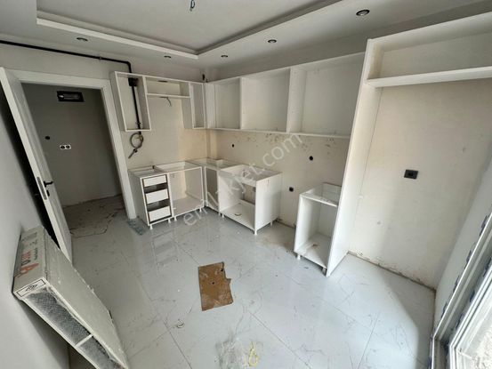 Zeki Emlak'tan İstasyon Civarı Satılık 2+1 Sıfır Daire