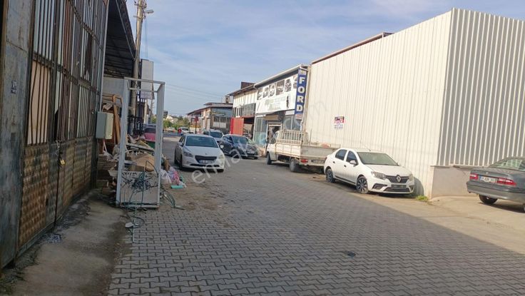 Didim Küçük Sanayide 210 M2 Satılık Dükkan