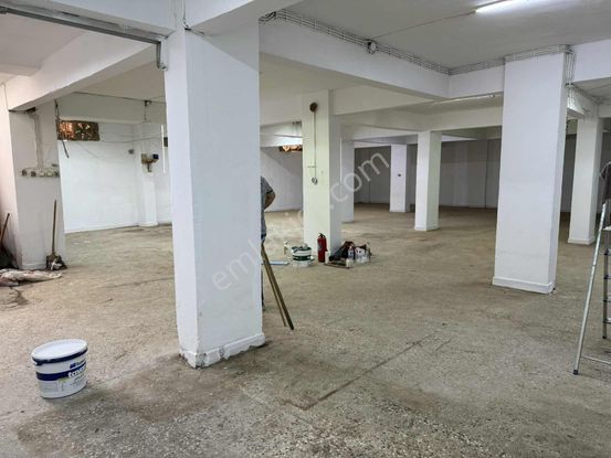 Çobançeşmede 300m2 İmalata Uygun İş Yeri