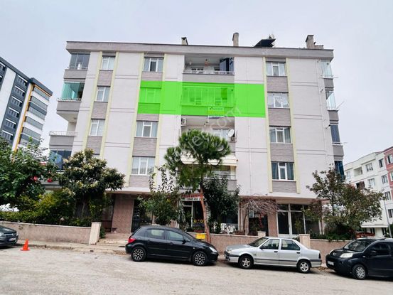 Ömürevlerinde Cağaloğlu Altı Tarmvaya Yakın Satılık Daire