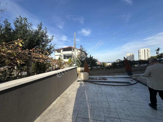 Dere Gayrimenkul Den Körfezde Geniş Kiralık 1*1