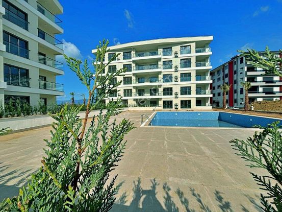 Uytundan Ören Yolunda Havuzlu Sitede 3+1 Lüks Daire