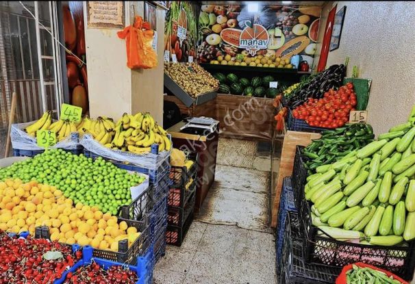 Tarcanlardan Çarşıda Kira Getirili 25 M² Satılık Dükkan