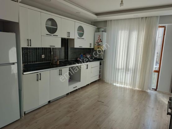 Üçkuyu 3+1 Full Bakımlı Temiz Geniş Ve Ferah Daire