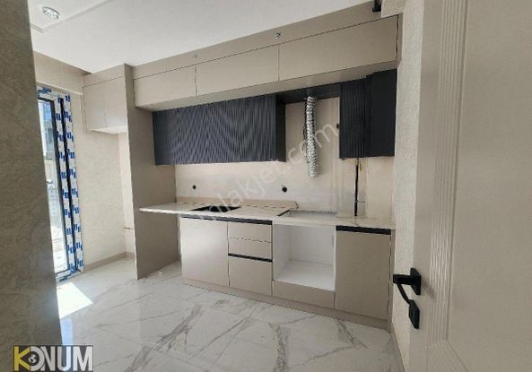 Hallaçlar Satılık Sıfır E.banyolu G.odalı 2+1 Daireler