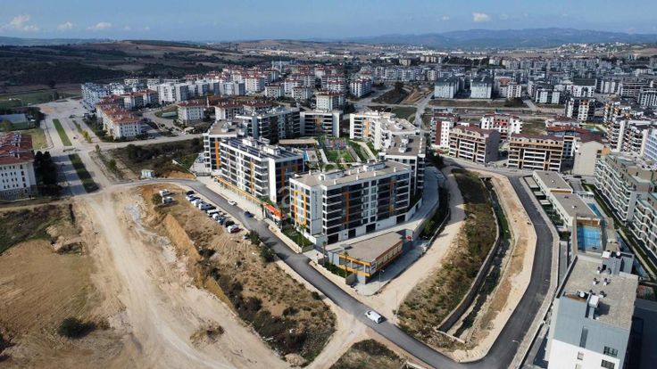 Yükselen Park Evlerinde Satılık 3+1 Daire Full Donatılı