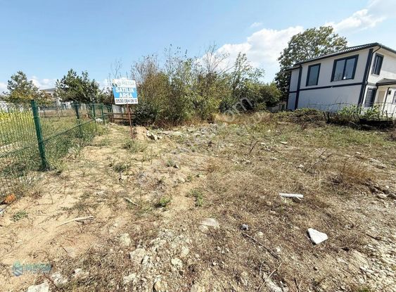 Metsa'dan Arapçiftliği Mah. 570 M² Müstakil Parsel