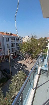 Manisa Turgutlu Cumhuriyet Mh Bahçeli Evlerde 3+1 Daire