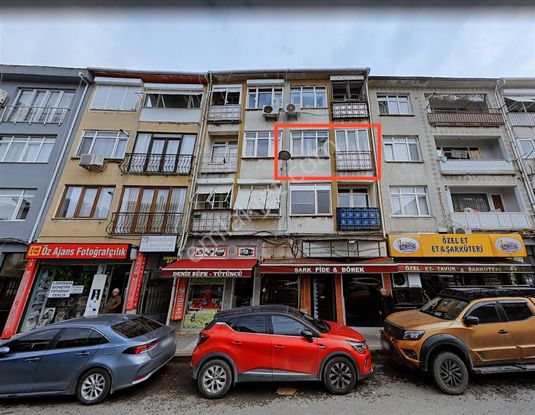 Üsküdar Zeynep Kamil'de Satılık 2+1 Daire