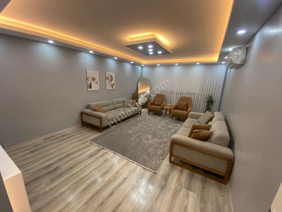 Acil Acil Salkım Evlerde Satılık Asansörlü 3+1 Full Yapılı Daire