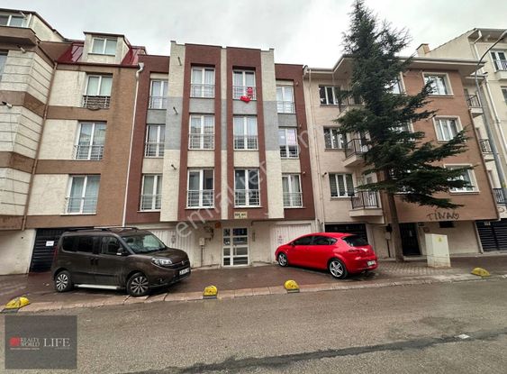 Rw Lıfe// Bahçelievler Mah. Mertcan Sk. Kiralık 1+1 Daire