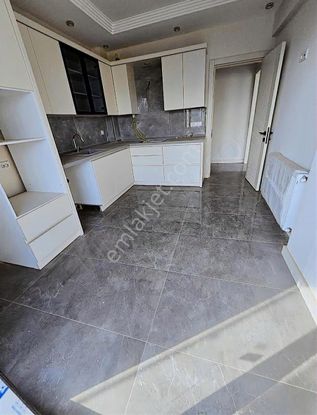 Tire Arslan Emlaktan Fatihte Sıfır Oturuma Hazır Arakat Daire