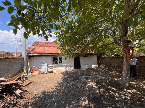 Sahibinden Köy Merkezinde Kerpiç Ev