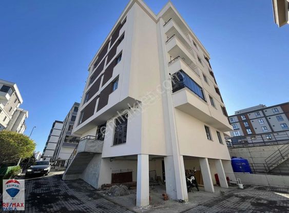 Mevlana Mah./lüks 1+1/yerden Isıtmalı Kiralık Daire