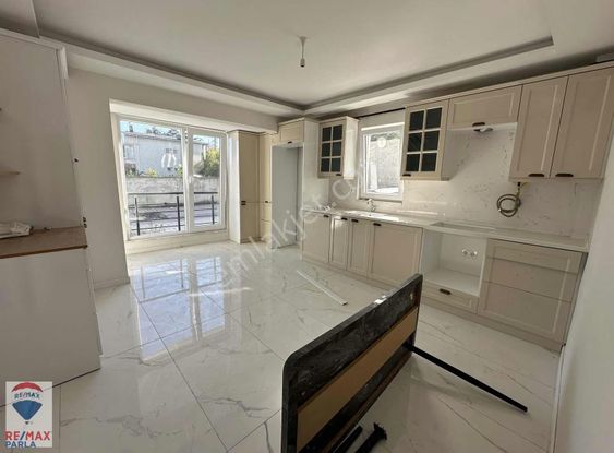 İncesu Sahilde Mutfak Ayrı 2+1 Kiralık Daire