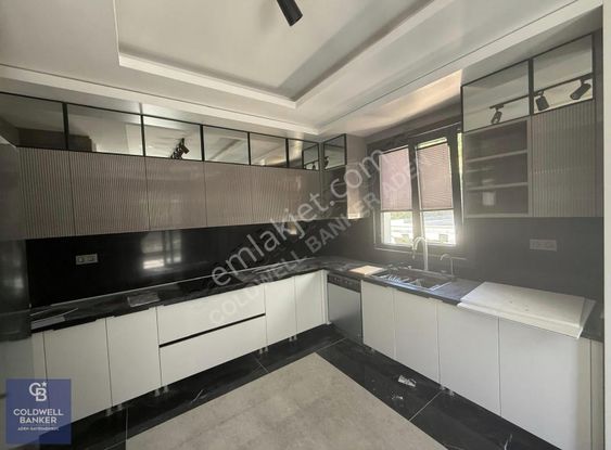 Kavacık Subayevlerinde Ultra Lüks 4+1 Satılık Daire